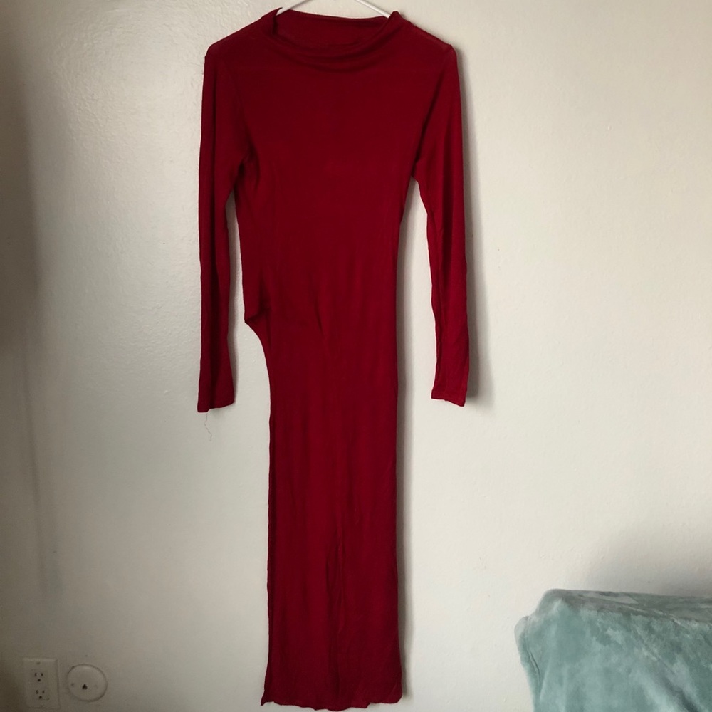 $6 clean out RED CONVERTIBLE Long maxi shirt DRESS FITS XS/S